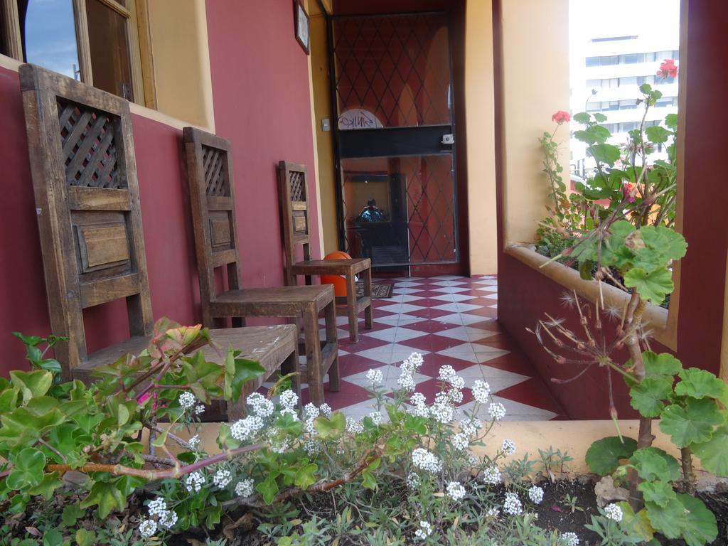 Hostal Del Piamonte Quito Exterior photo